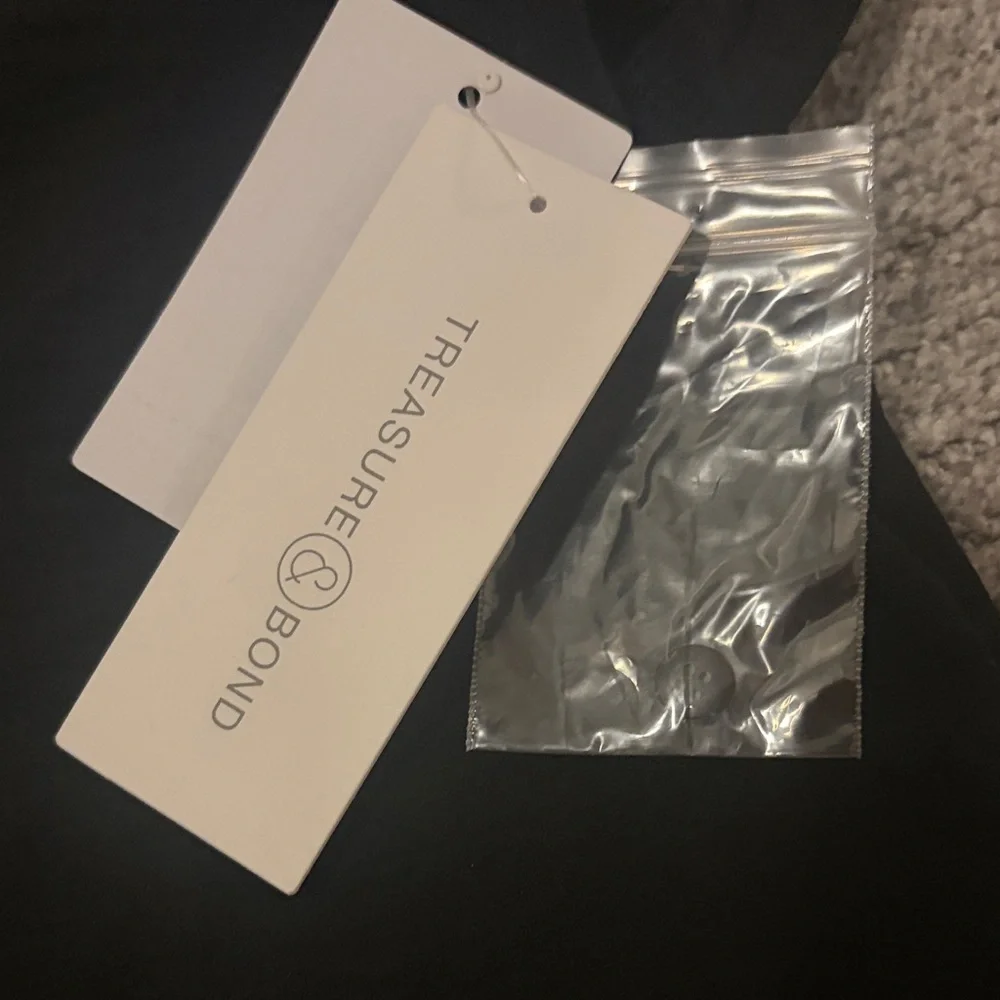 Treasure & Bond Oversized Button Down - Picture 4 of 4